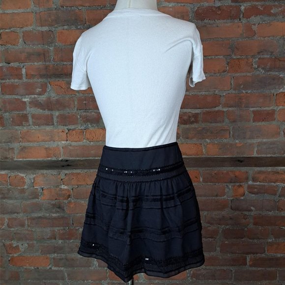 Guess Tiered Skirt Black Sequins Beads Velvet Detail Mini Size 26 - Picture 6 of 8
